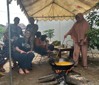 Padang House | BARREL HOMESTAY - Mentawai Tour Package, Airport Transport, Sumatra Local Touch