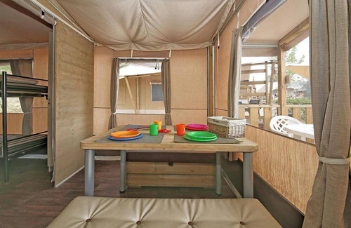 Porto Tolle Apartment | Barricata Holiday Village Lodge Tent Deluxe für 5 Personen