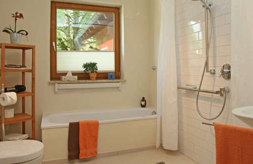 Weiler-Simmerberg Condo | Barrier-free holiday home Allgäuwinkel - Lichtblick up to 14 people