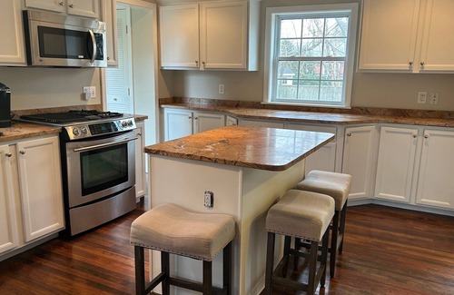 Barrington Other | Barrington Farmhouse just minutes to Downtown Providence