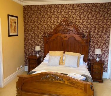 Two Dales House | Barringtons