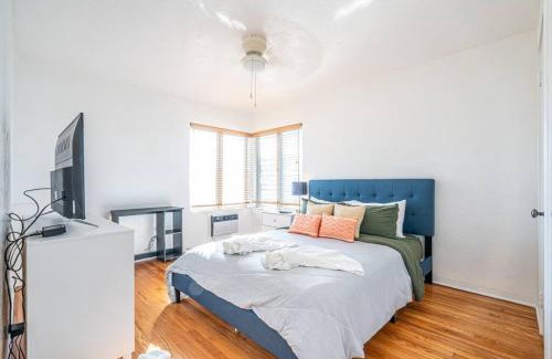 Lauderdale-by-the-Sea Apartment | Barrys by the Sea Steps to the Ocean