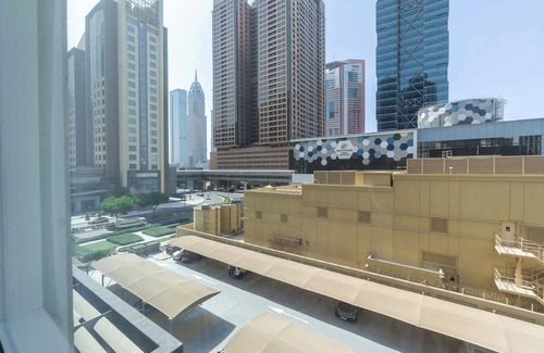 Barsha Heights Apartment | Barsha Heights sleeps 3 in an Amazing Location!