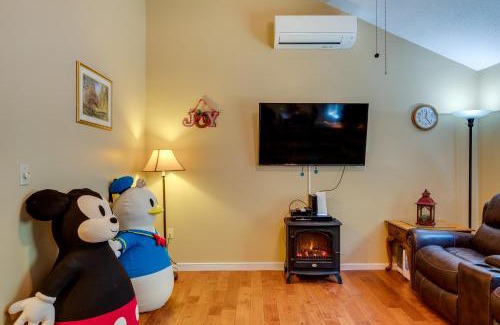 Bartlett House | Bartlett Townhome with Balcony 1 Mi to Ski Resort!