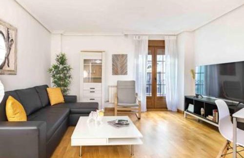 Old Town Apartment | BaruHaus Cardiles