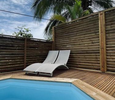 Lamentin Apartment | Bas de villa F2 clôturé avec jardin au Lamentin
