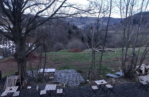 Saint-Front House | Basalte Gite Entièrement Rénové Avec vue Exceptionnelle sur le Mont Mézenc