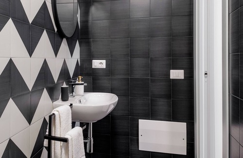 Viterbo House | Basco Guest House