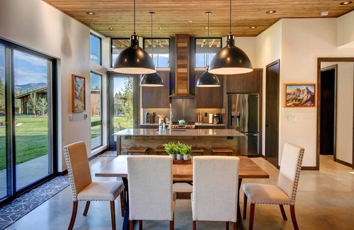 Mazama Cabin | Base Camp 49 - Flagg Mountain Cabin 7B