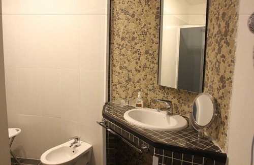 Mergellina House | Base Napoli B&B