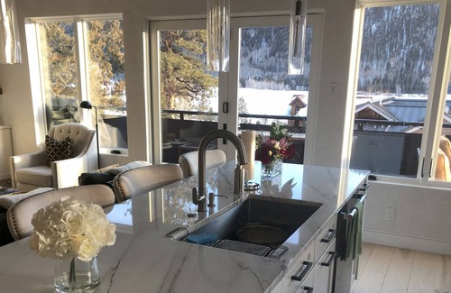 Telluride House | Basecamp at Valley Floor - Views and wildlife overlooking the Valley Floor!