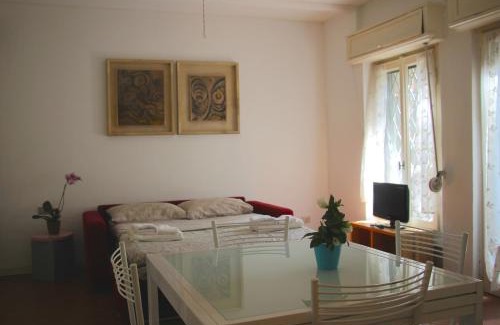 Porta Nuova Apartment | Basement Turati 3 -Consulates District