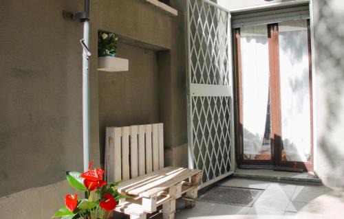 Porta Nuova Apartment | Basement Turati 3 -Consulates District