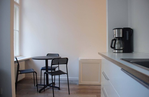 Friedrichshain-Kreuzberg Apartment | Basic Room in Berlin-Kreuzberg 1