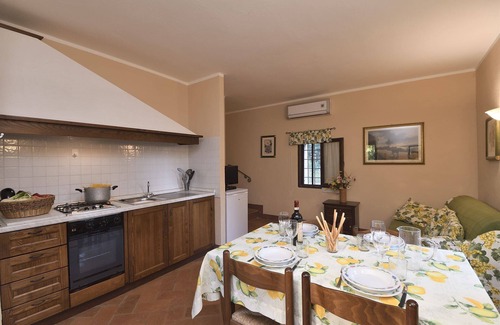 Gaiole in Chianti Apartment | Basilico, Castellare in Chianti, Gaiole in Chianti, Siena and Chianti