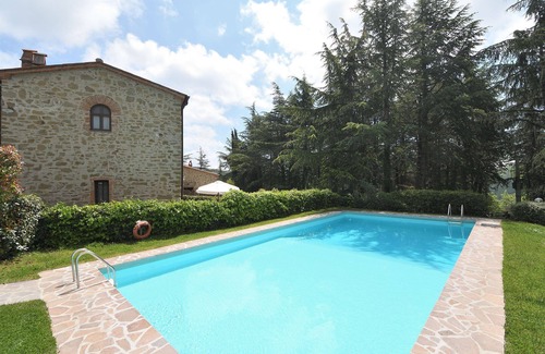 Gaiole in Chianti Apartment | Basilico, Castellare in Chianti, Gaiole in Chianti, Siena and Chianti