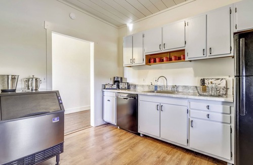 Swanton House | Bask in the Pond View of Room 5, Lake Access, Golf