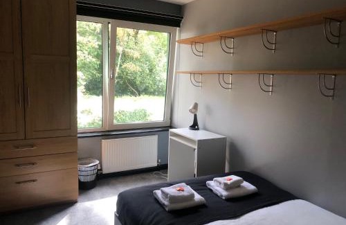 Southampton House | Bassett Home - Double Room And Free Parking