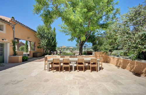Roussillon House | Bastide des 7 Soeurs