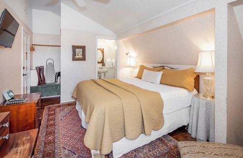 Oak Park Bed & Breakfast | Bath Street Inn B & B, Santa Barbara