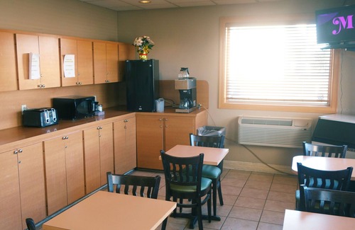 Port Allen Hotel | Baton Rouge West Inn