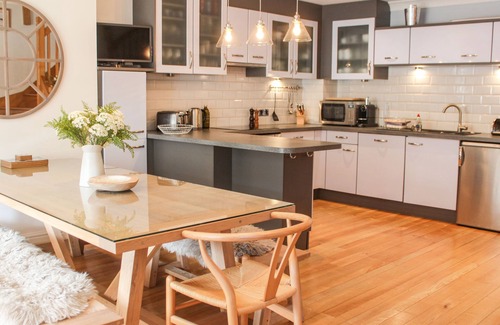 Salcombe Cottage | BATSON HOUSE, family friendly, with a garden in Salcombe