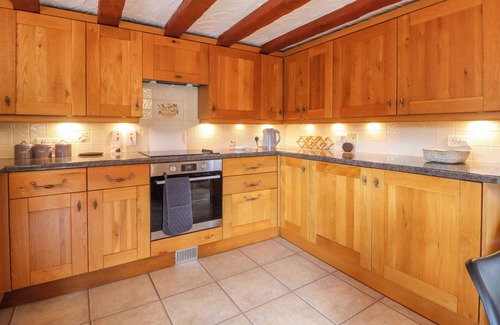 Kettlewell Cottage | BATTERY BARN, pet friendly, character holiday cottage in Kettlewell