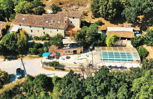 Esparron-de-Verdon Cabin | Baumhaus 24m² 1 Schlafzimmer - mit Toiletten 2 bis 4 Personen - 2 Personen. im Preis inbegriffen
