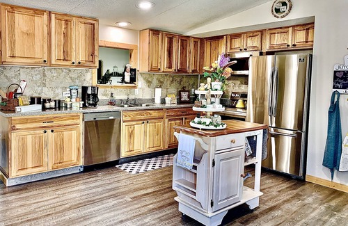 Dandridge House | Baxter Farmhouse in the Smokies