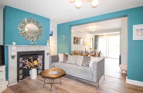 Weymouth House | Bay Cottage