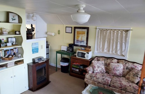 Adelma Beach Cottage | Bay Cottage