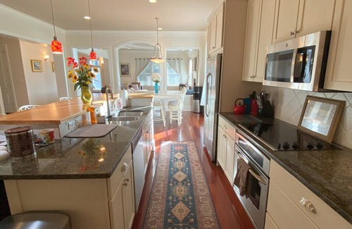 Cape Charles House | Bay Creek Meets Historic Cape Charles! pool access!