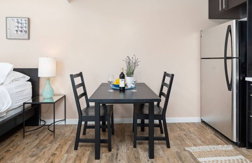 Crown Point Cottage | Bay/Ocean Paradise with AC and Private Patio