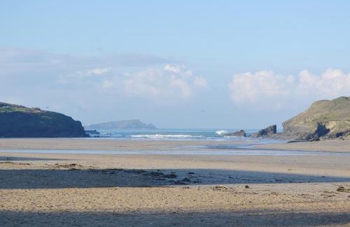 Padstow House | Bay Retreat Villas