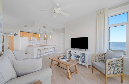 Baytowne Wharf Condo | Bay Time 5712 Elation Sleeps 4-Beautiful Bay View