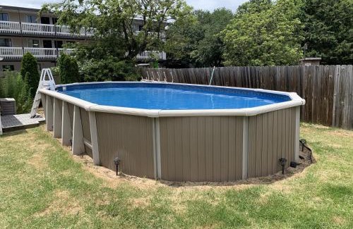 Willoughby Spit House | Bay View Bungalow by the Pier home
