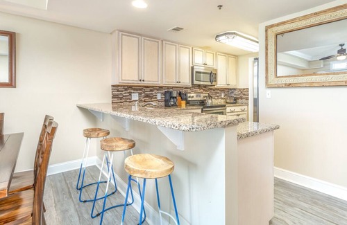 Tybee Island Condo | Bay View Villas 107 | Waterfront, Community Pool