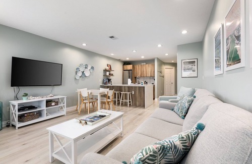Traverse City Condo | Bayfront Bliss at the Beaches