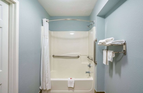 Gallatin Hotel | Baymont by Wyndham Gallatin