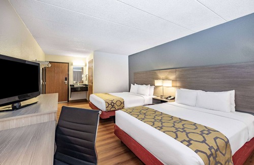 Gillette Hotel | Baymont by Wyndham Gillette