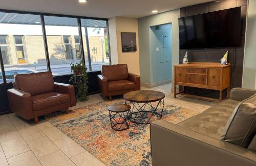 Great Falls Hotel | Baymont by Wyndham Great Falls City Center