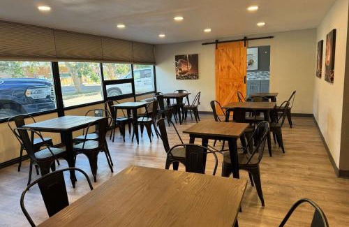 Great Falls Hotel | Baymont by Wyndham Great Falls City Center