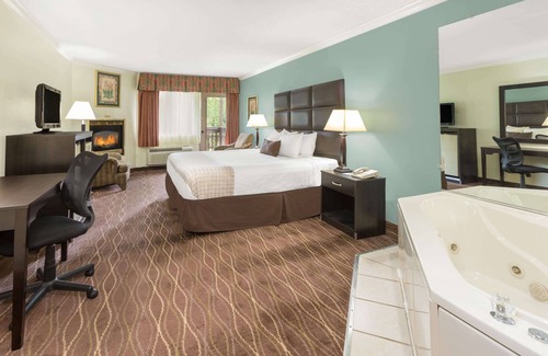 Helen Hotel | Baymont by Wyndham Helen