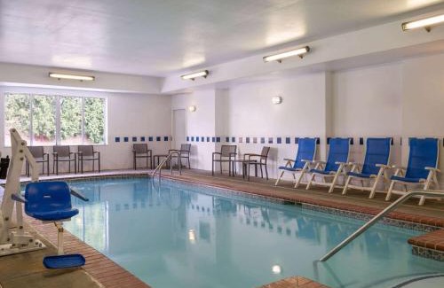 Indianapolis Hotel | Baymont by Wyndham Indianapolis East