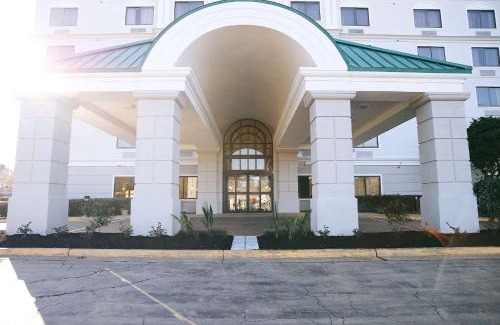 Tougaloo Hotel | Baymont by Wyndham Jackson/Ridgeland