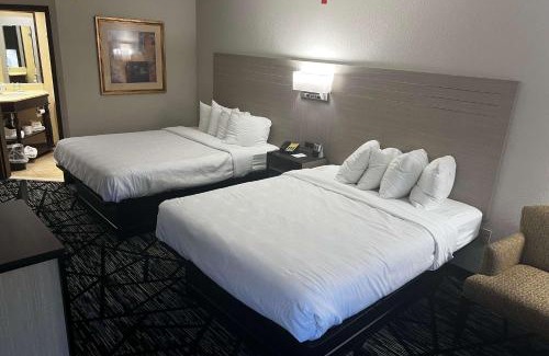 Monroe Hotel | Baymont By Wyndham Monroe Ohio