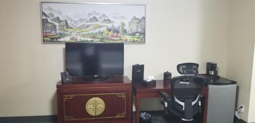 Saint-Laurent Hotel | Baymont by Wyndham Montreal Airport