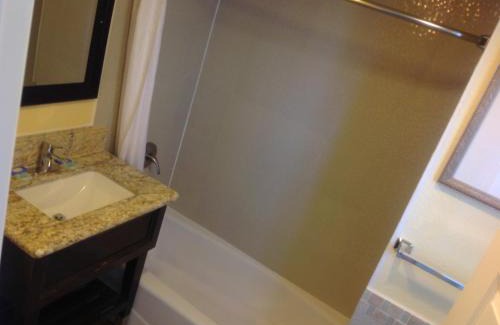 Ventura Hotel | Bayshore Inn Ventura