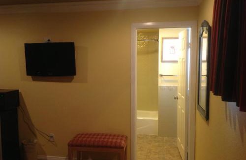 Ventura Hotel | Bayshore Inn Ventura