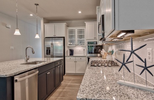 Selbyville House | BAYSIDE * 5BR NEW LUXURY HOME * 4.5 Baths * 3 Master Suites * Sleeps 12